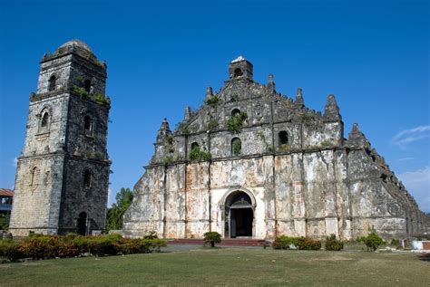 list of churches in manila